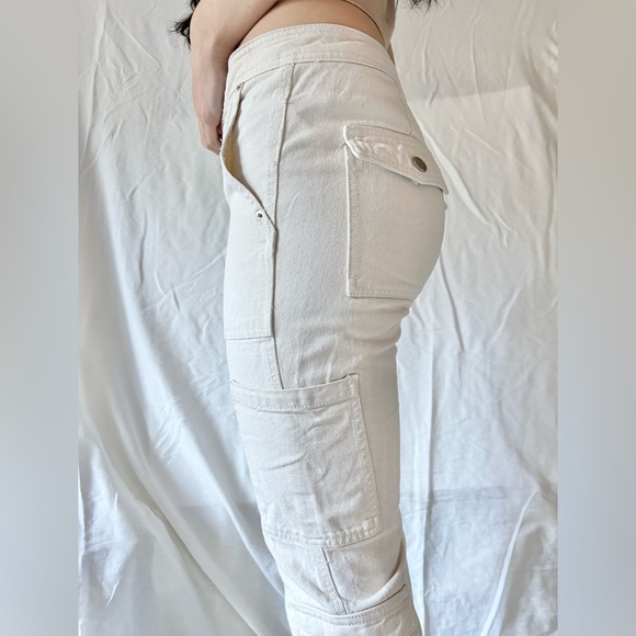 Urban Outfitters Cargo Jean - Picture 2 of 4